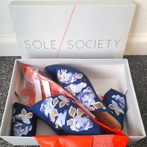 Sole Society NEW block heel size 9.5 embroidered sandal